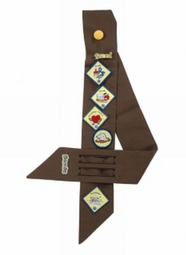 BROWNIE BADGE SASH, Brownies